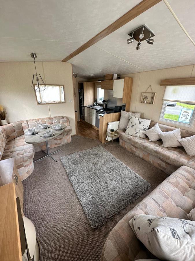 6 Berth Caravan On Marine Holiday Park Hotell Rhyl Eksteriør bilde